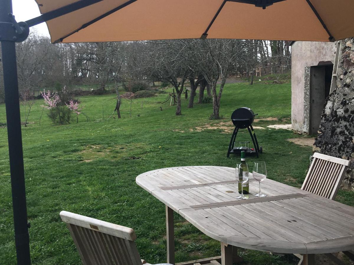 La Mirabelle Bed & Breakfast Saint-Pierre-de-Fursac Exterior foto